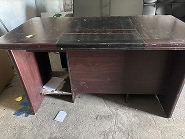 купить стол недорого: Продаю офисные столы. Серый с задвижкой и шкафчиком, размер 90см х 70 — 9