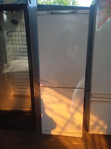 холодильник vestel: Холодильник двухкамерный, белый, с нижней морозильной камерой — 1