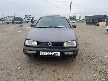 Продажа авто: Volkswagen Golf: 1994 г., 1.6 л, Механика, Бензин, Хэтчбэк — 2