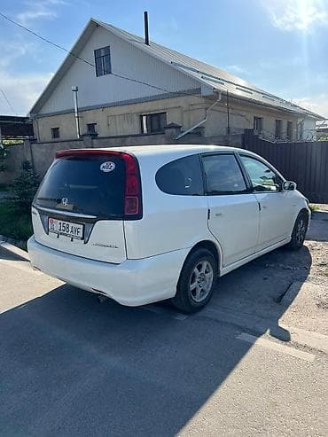 b class: Honda Stream: 2003 г., 1.7 л, Автомат, Бензин, Универсал — 6
