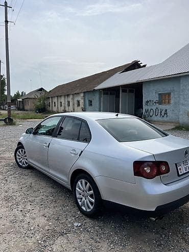вольксваген джетта: Volkswagen Jetta: 2009 г., 2.5 л, Автомат, Бензин, Седан — 4