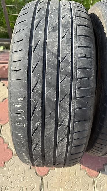 55: Комплект летних шин 19" - Размер: 235/55 ZR19 - Индекс — 4