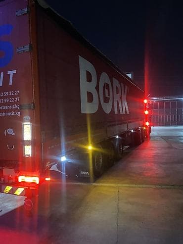 брезент материал: Прицеп, Schmitz Cargobull, Тентованный — 6