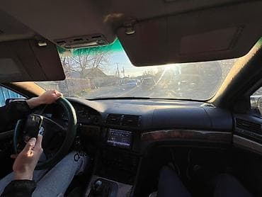 kia xceed: BMW 5 series: 1999 г., 2.8 л, Автомат, Газ, Седан — 8