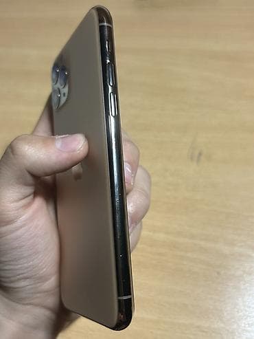 iphone 7 silver: IPhone 11 Pro, Б/у, 256 ГБ, Золотой, Зарядное устройство, Защитное стекло, Чехол, 83 % — 4