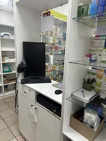 Торговое оборудование: Торговое оборудование для аптеки/ритейла Комплект модульных витрин и — 6