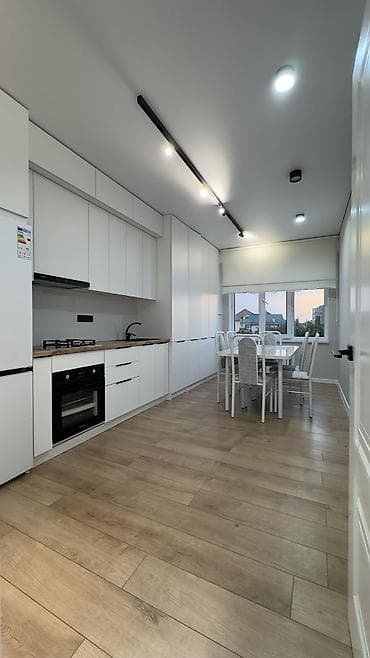 Квартиры: 2 комнаты, 63 м², Элитка, 2 этаж, Евроремонт — 4