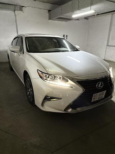 30000: Lexus ES: 2017 г., 2.5 л, Вариатор, Гибрид, Седан — 2