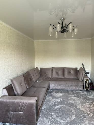 квартира в районе ошского рынка: 2 бөлмө, 42 кв. м, Хрущевка, 4 кабат, Евроремонт — 1