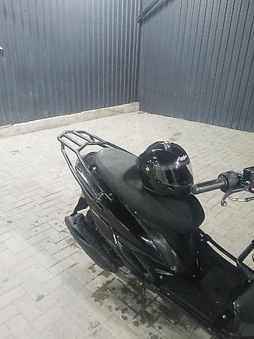 скутер новый: Макси-скутер Yamaha, 150 куб. см, Бензин, Новый — 5