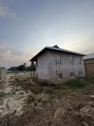 продаю дом новониколаевка: Дом, 200 м², 6 комнат, Собственник — 3