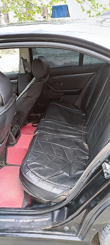 есть вложение: BMW M5: 1996 г., 2.5 л, Ручные, Бензин, Седан — 10