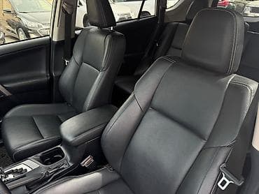 rav 4 hibrid 2024: Toyota RAV4: 2016 г., 2.5 л, Автомат, Гибрид, Кроссовер — 2