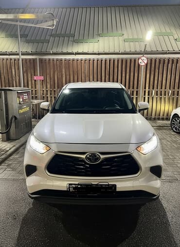 продажа грузовых прицепов бу: Toyota Highlander: 2020 г., 3.5 л, Автомат, Бензиновая, Кроссовер — 1