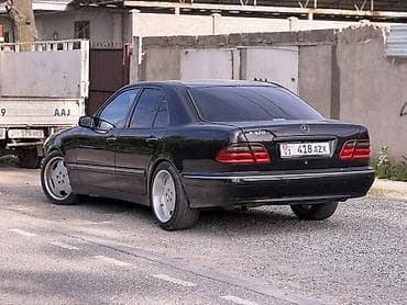 merc 211: Mercedes-Benz E-Class: 2000 г., 3.2 л, Автомат, Бензин, Седан — 2