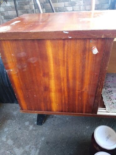 стеклянные тумбы под телевизор в бишкеке: Советская тумбочка в хорошем состоянии. Подойдет для хранения чего — 6