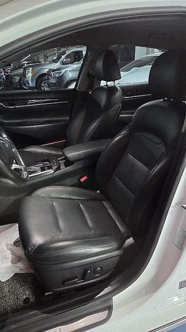 Hyundai Grandeur: 2019 г., 3 л, Автомат, Газ, Седан — 10