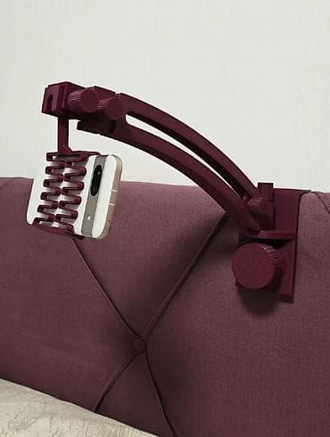 Держатель для смартфона с креплением к изголовью кровати -