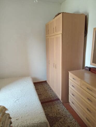 Үйдү ижарага алам: Үй, 50 м², 3 бөлмө — 13