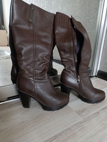 женская модельная обувь больших размеров: Продаю Сапоги женские демисезонные, размер 35-36 на узкую ногу кожа — 7