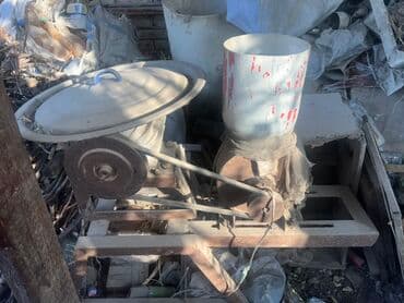 оборудование для типографии купить: Самодельная дробилка/зернодробилка с бункером подачи и ременной — 1