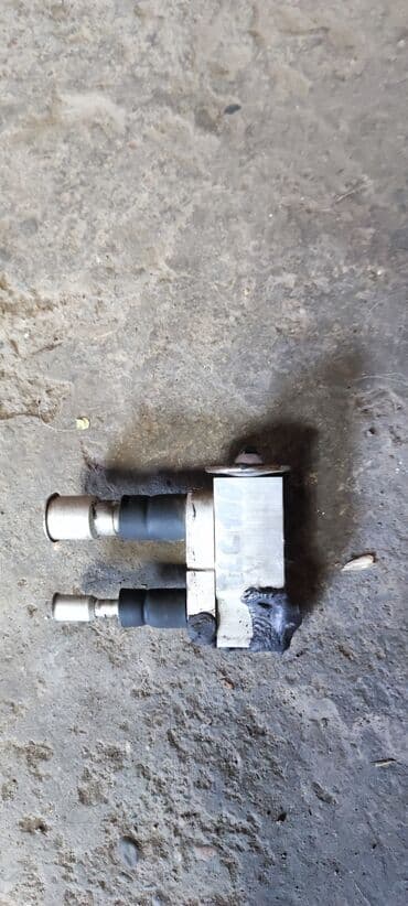 испаритель на чарон: Toyota Land Cruiser 100 клапан ТРВ, Тойота Лэнд Крузер 100 дозатор — 1