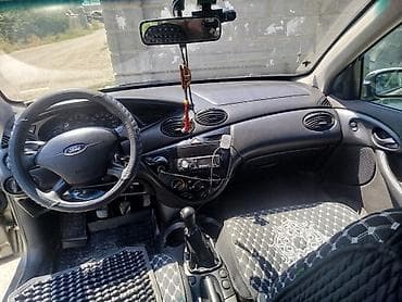 меняю на фит: Ford Focus: 2004 г., 1.6 л, Механика, Бензин, Седан — 7