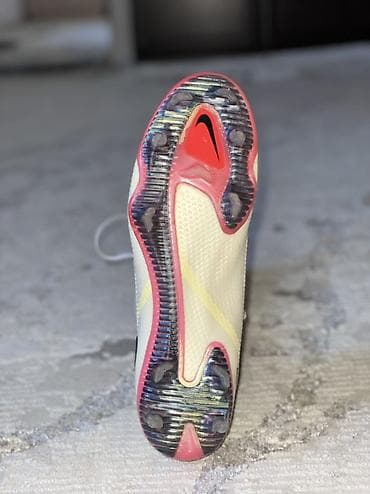 Спорт и хобби: Футбольные бутсы Nike Phantom GT2 Elite DF FG - Профессиональная — 7