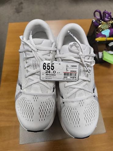 Кроссовки On Cloudsurfer 2 оригинал - Размер: 37 - Цвет: белый