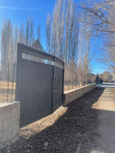 дома таласе: Продаю 2 этажный дом городе Талас село Кырк-Казык.Находится — 7