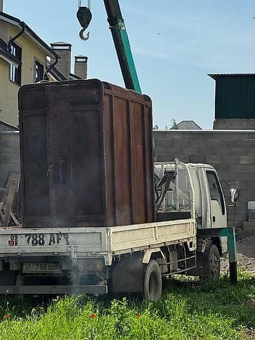 ПРОДАЮ Металлический шкаф‑контейнер (хозблок/кладовая) - Материал