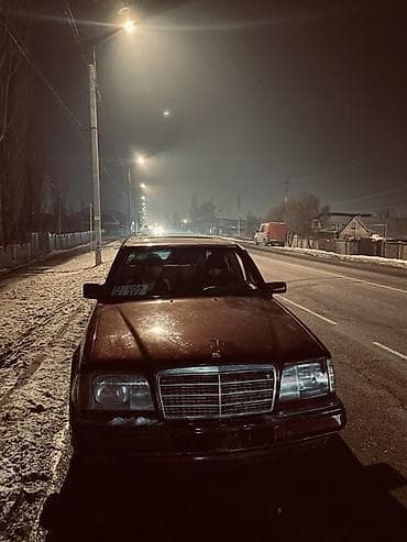 значок w210: Mercedes-Benz W124: 1994 г., 2 л, Ручные, Бензин, Седан — 9