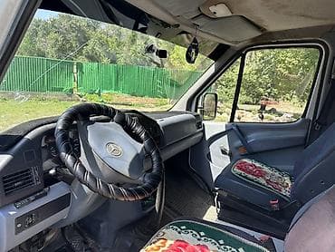 эвакуатор спринтер: Грузовик, Mercedes-Benz, Дубль, 3 т, Б/у — 4