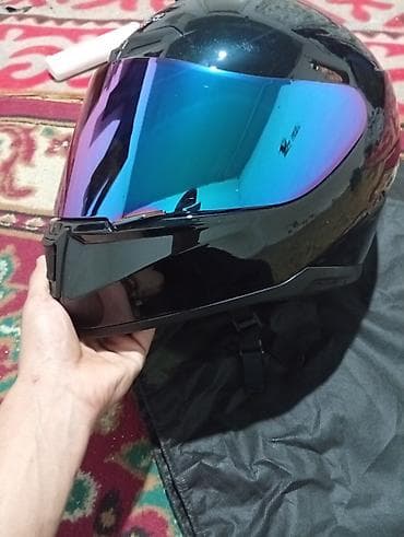 Спорт жана эс алуу: Полноразмерный мото-шлем с аэродинамичной оболочкой и зеркальным — 2