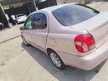 машины китайские: Toyota Platz: 2001 г., 1.5 л, Автомат, Бензин, Седан — 1