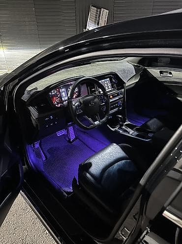 crown 2018: Hyundai Sonata: 2018 г., Автомат, Бензин, Седан — 10
