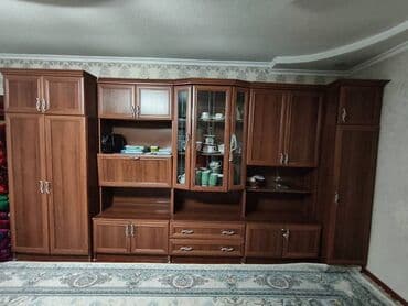 шкафчик навесной: Гарнитур для зала, ДСП, цвет - Коричневый — 1