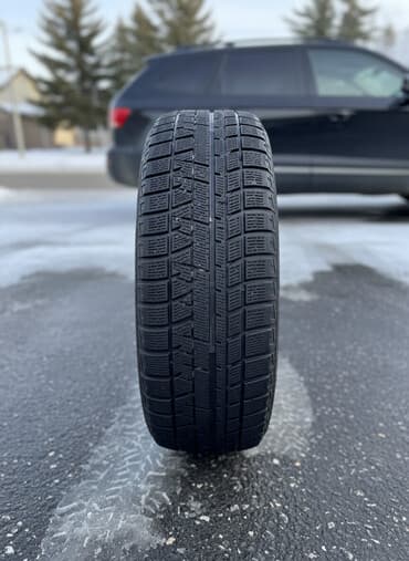 купить шины 2156516: Продаются шины 215/60 R16. Цена 11тыс сом — 2