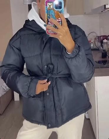 шикарный топ: Продаётся шикарная,тёплая куртка.Сами покупали за 7000,состояние — 1