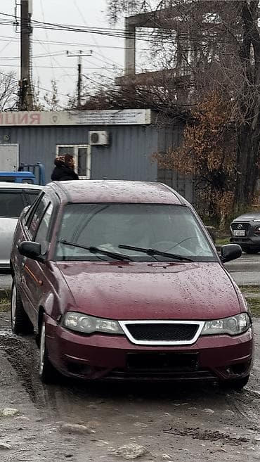 нурайс машина: Daewoo Nexia: 2010 г., Кол менен иштөөчү, Бензин — 1