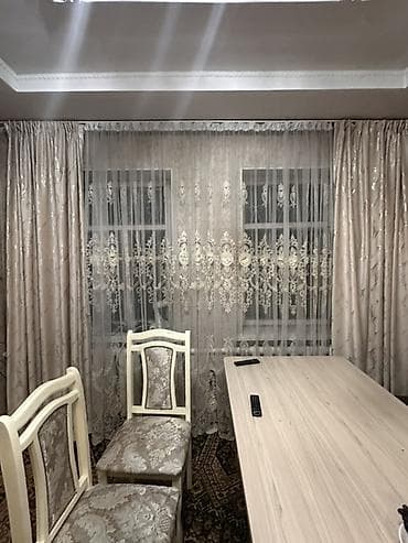 Комплект портьер и тюля для гостиной/столовой. - Портьеры: две