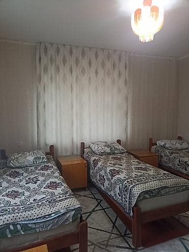Күндүк ижара: Сдаётся просторный дом с несколькими спальнями и общей — 7