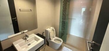 Үйдү ижарага алам: 41 кв. м, 2 бөлмө, Жертөлө, ороо, Забор, тосулган — 4