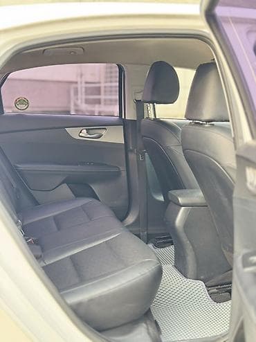 tayota progres: Kia Cerato: 2018 г., 1.6 л, Автомат, Бензин, Седан — 10