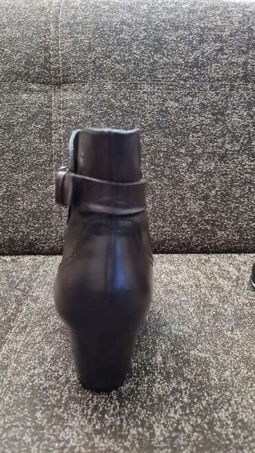 обувь больших размеров бишкек: Мужские ботинки, 36.5, Caprice, Б/у, цвет - Коричневый, Самовывоз — 3