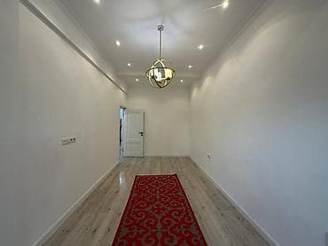 3 ком: 3 комнаты, 83 м², Индивидуалка, 1 этаж — 7