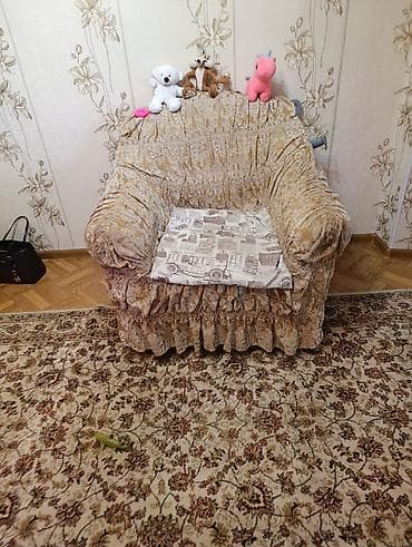 мебель гостиный: Прямой диван, Б/у — 6
