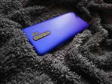 Смартфон Xiaomi Redmi 9 (синий)
64гб пользавалась бабушка