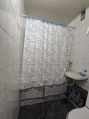сдпю квартиру: 1 комната, 35 м², 5 мкр 106 серия, 1 этаж, Требуется ремонт — 5