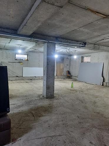 гараж с местом: Сдается в аренду подвальное помещение в частном доме/небольшом — 1